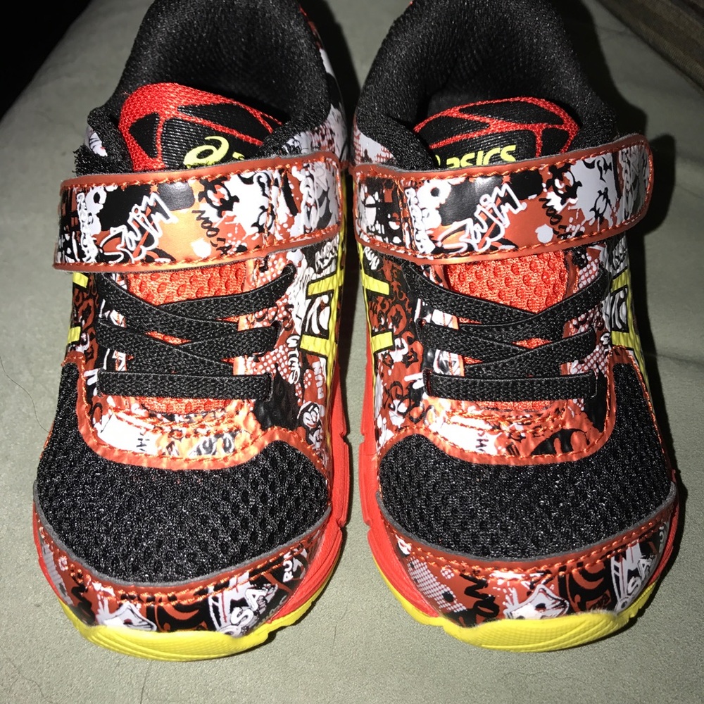 Toddler asics